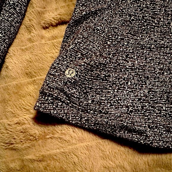 Lululemon Long Sleeve Top - Picture 2 of 2